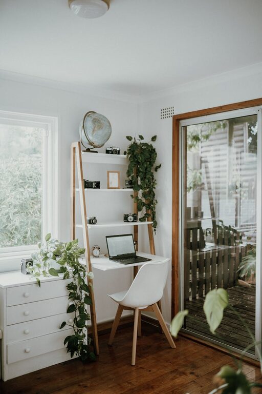 Tips for Creating a Cozy and Inviting Home Office Space